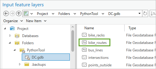 Navigieren Sie zu der Feature-Class "bike_routes" in der Geodatabase "DC.gdb".