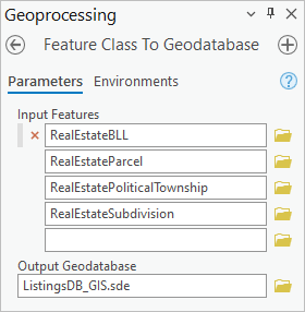 Fenster "Feature-Class in Geodatabase", das mit der Liste der Feature-Classes ausgefüllt ist