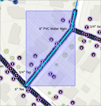 Dirty area surrounding selected line feature on the map