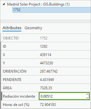 Radiación incidente value changed to 0.00512 in the Attributes pane
