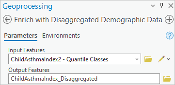 Paramètres Input Features (Entités en entrée) et Output Features (Entités en sortie) saisis dans la fenêtre de l’outil Enrich with Disaggregated Demographic Data (Enrichir de données démographiques ventilées)