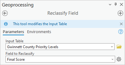 Paramètres Input Table (Table en entrée) et Field to Reclassify (Champ à reclasser)