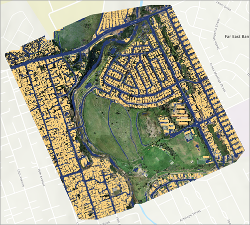 マップ上の Buildings_and_Roads_Raster_Full_Extent レイヤー