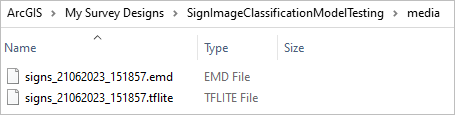 media フォルダーに貼り付けられたモデル ファイル