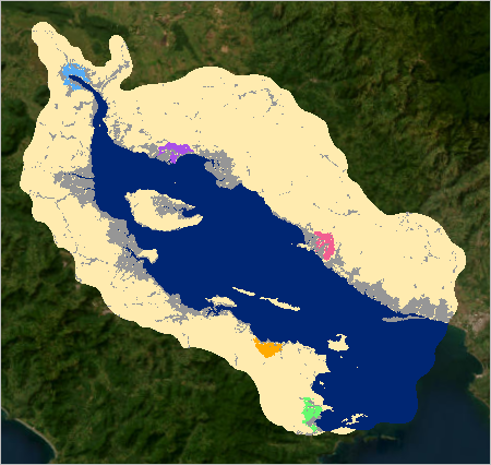 地图上的 Shrimp_Farm_Locations 图层